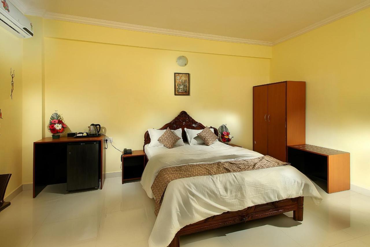 Hotel 7 Seas ואגאטור מראה חיצוני תמונה